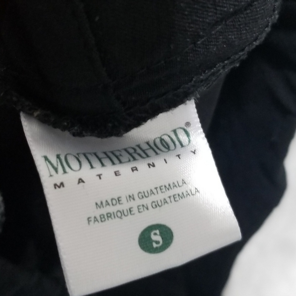 Motherhood Black Cargo Rolled Hem Capris Small - Picture 6 of 14